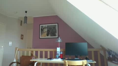 Yoann online show from 09.11.25