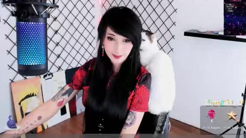 Snapshot of yoshino_san chatting on 09.30.25 you can call me Andy or  yoshi  3 online show from 09.30.25