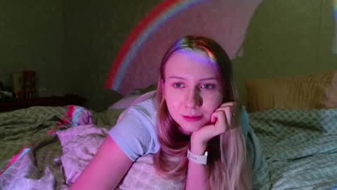 Snapshot of you_cant_forget chatting on 10.13.25 you_cant_forget online show from 10.13.25