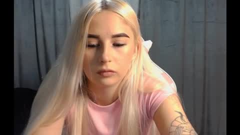 Snapshot of your___barbie chatting on 11.03.25 Barbie online show from 11.03.25