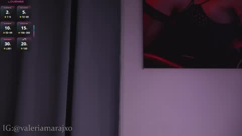 Snapshot of your_naughtytrans chatting on 10.05.25 SASKYA VALERIA online show from 10.05.25