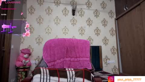 Snapshot of your_priya_77 chatting on 03.06.25 sonam online show from 03.06.25