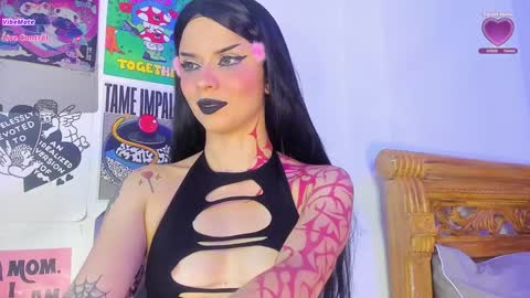 Snapshot of your_rosenrot chatting on 01.17.25 Daniela Help me reach 100 likes online show from 01.17.25