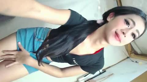 Angel online show from 11.14.25