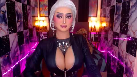 Kath Harper online show from 11.11.25