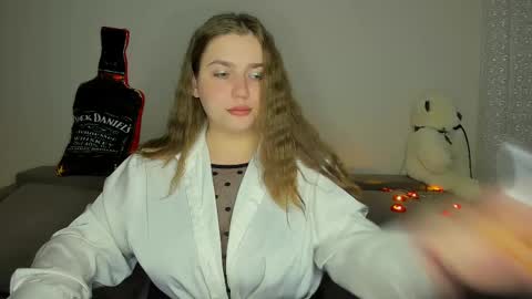 yourgem__ online show from 02.18.25