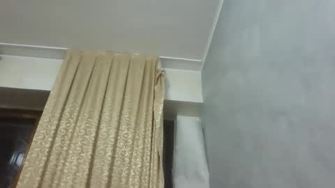 Snapshot of yourprincess09 chatting on 10.19.25 yourprincess09 online show from 10.19.25