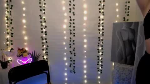 Happy online show from 01.17.25