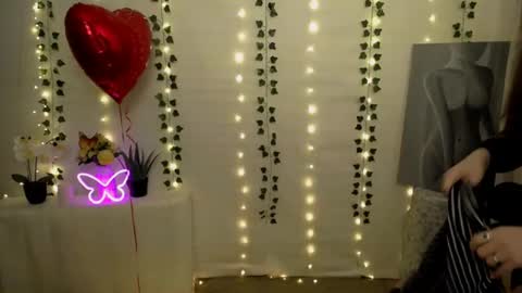 Happy online show from 02.11.25