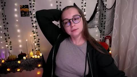 Happy online show from 10.27.25