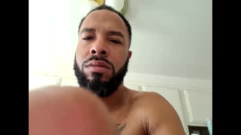 Snapshot of yoursexydaddy79 chatting on 09.15.25 mother fucker online show from 09.15.25