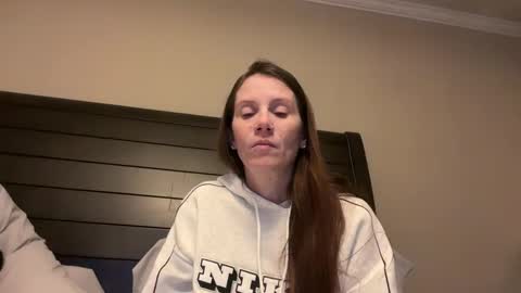 Snapshot of yourstrulylivy chatting on 12.27.24 yourstrulylivy online show from 12.27.24