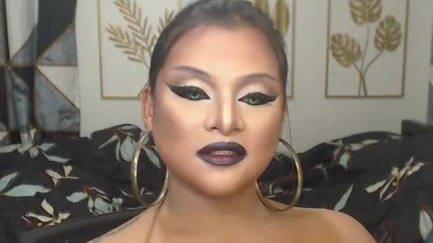 Snapshot of yourtrannyqueenxxx chatting on 09.21.25 Anastacia Grey online show from 09.21.25