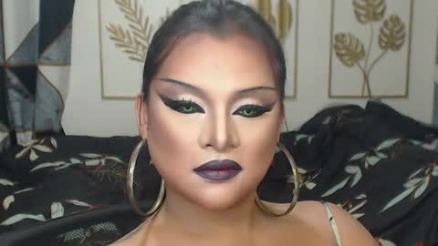 Snapshot of yourtrannyqueenxxx chatting on 09.22.25 Anastacia Grey online show from 09.22.25