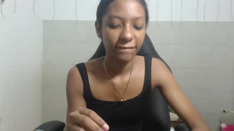 Snapshot of yukari_pr chatting on 09.09.25 YUKARI online show from 09.09.25