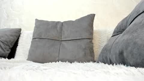 Snapshot of yuki_mii chatting on 03.06.25 Yuki online show from 03.06.25