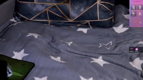 Snapshot of yummy_777 chatting on 01.23.25 ShyMan online show from 01.23.25