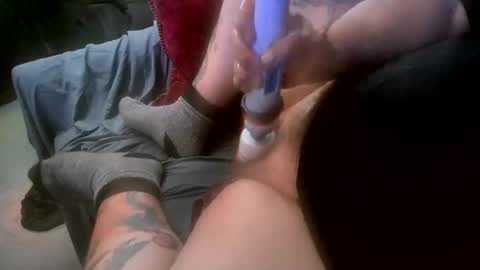 Snapshot of z0rl0c chatting on 12.05.24 Z0RL0C online show from 12.05.24