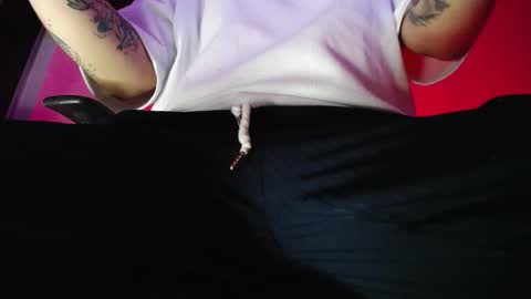 Zac Freelance model online show from 10.28.25