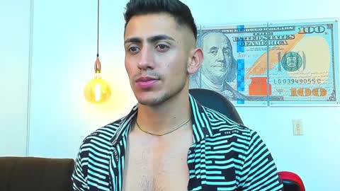 zachpri20 online show from 01.12.25