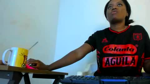 Zamara   online show from 02.14.25