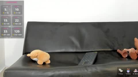 Zane Lux online show from 11.08.25