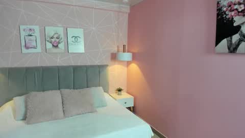 Zara Sweet  online show from 11.07.25