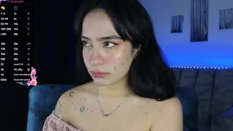 zaradames_ online show from 10.30.25