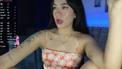 zaradames_ online show from 11.13.25