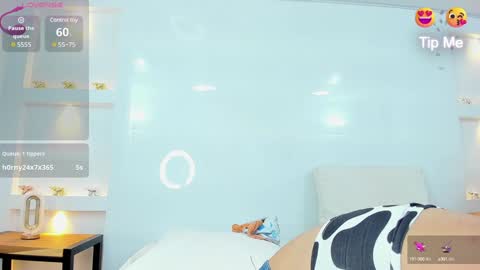 Zenda Evans online show from 01.28.25