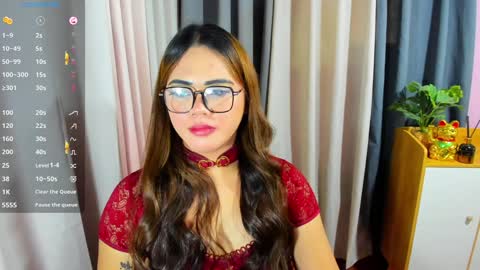 Zendaya online show from 12.14.24