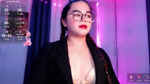 Zendaya online show from 12.03.25