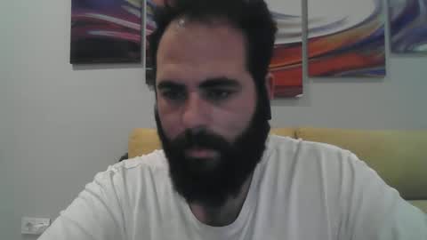 Snapshot of zeusateneo chatting on 01.05.25 Zeus online show from 01.05.25