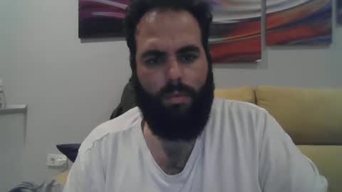 Snapshot of zeusateneo chatting on 01.06.25 Zeus online show from 01.06.25