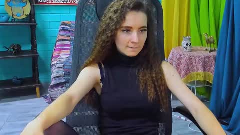 Snapshot of zianichols chatting on 01.27.25 zianichols online show from 01.27.25