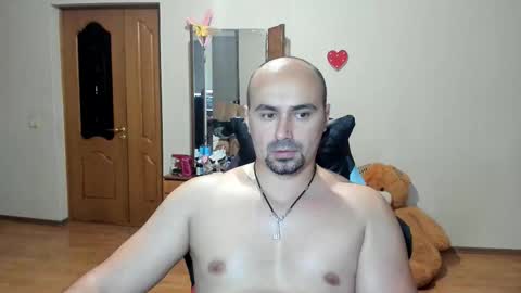 Snapshot of ziesh chatting on 09.23.25 Ziesh online show from 09.23.25