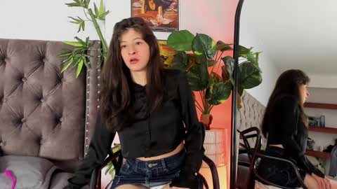 Snapshot of zoe_olsen__ chatting on 02.07.25 Zoe Olsen online show from 02.07.25
