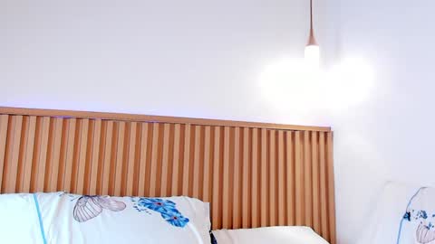 Zoe online show from 01.11.25