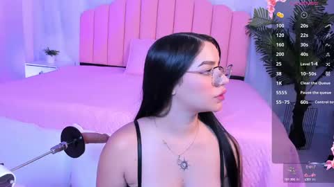 Zoe online show from 02.13.25