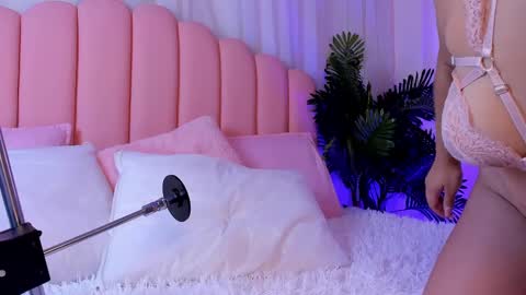 Zoe online show from 02.17.25