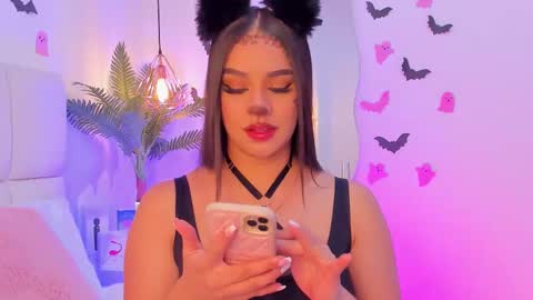 Zoe online show from 10.20.25