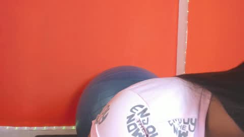 Zoe online show from 02.08.25