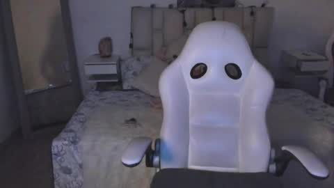 Snapshot of zoe_turnner_18 chatting on 11.14.25 Zoe online show from 11.14.25