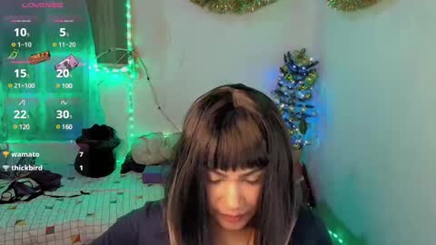 Snapshot of zoedirty chatting on 12.15.24 kyara derika online show from 12.15.24