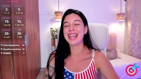 Snapshot of zoee_jackson chatting on 02.25.25  zoee jackson online show from 02.25.25