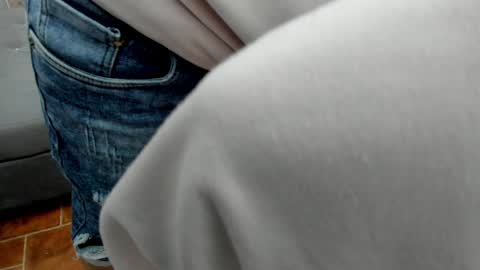 Zoe Krug online show from 09.20.25