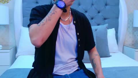 Zoe Krug online show from 11.01.25