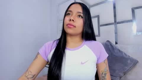 ZoeSwam online show from 10.05.25