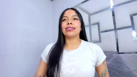 ZoeSwam online show from 11.28.25