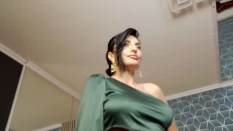 Zoey online show from 02.17.25